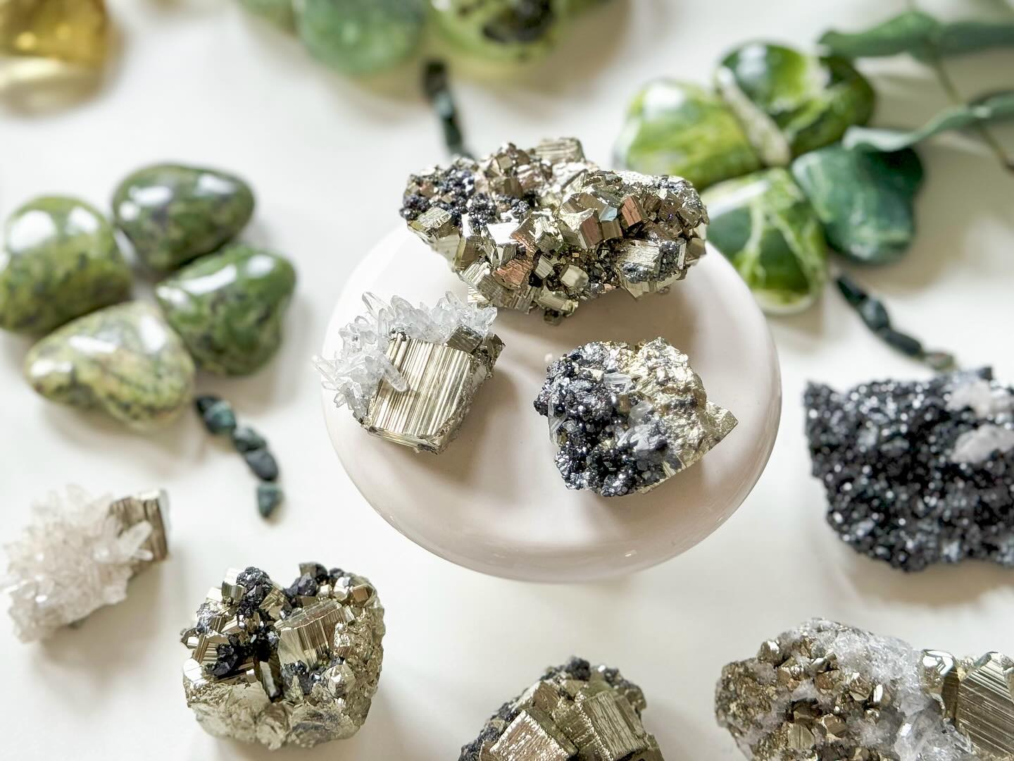 7 Most Powerful Crystals for Abundance & Harnessing the Energy of Prosperity