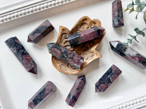 Almandine Garnet in Arfvedsonite Matrix Point