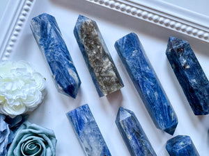 Blue_Kyanite_Point_LG