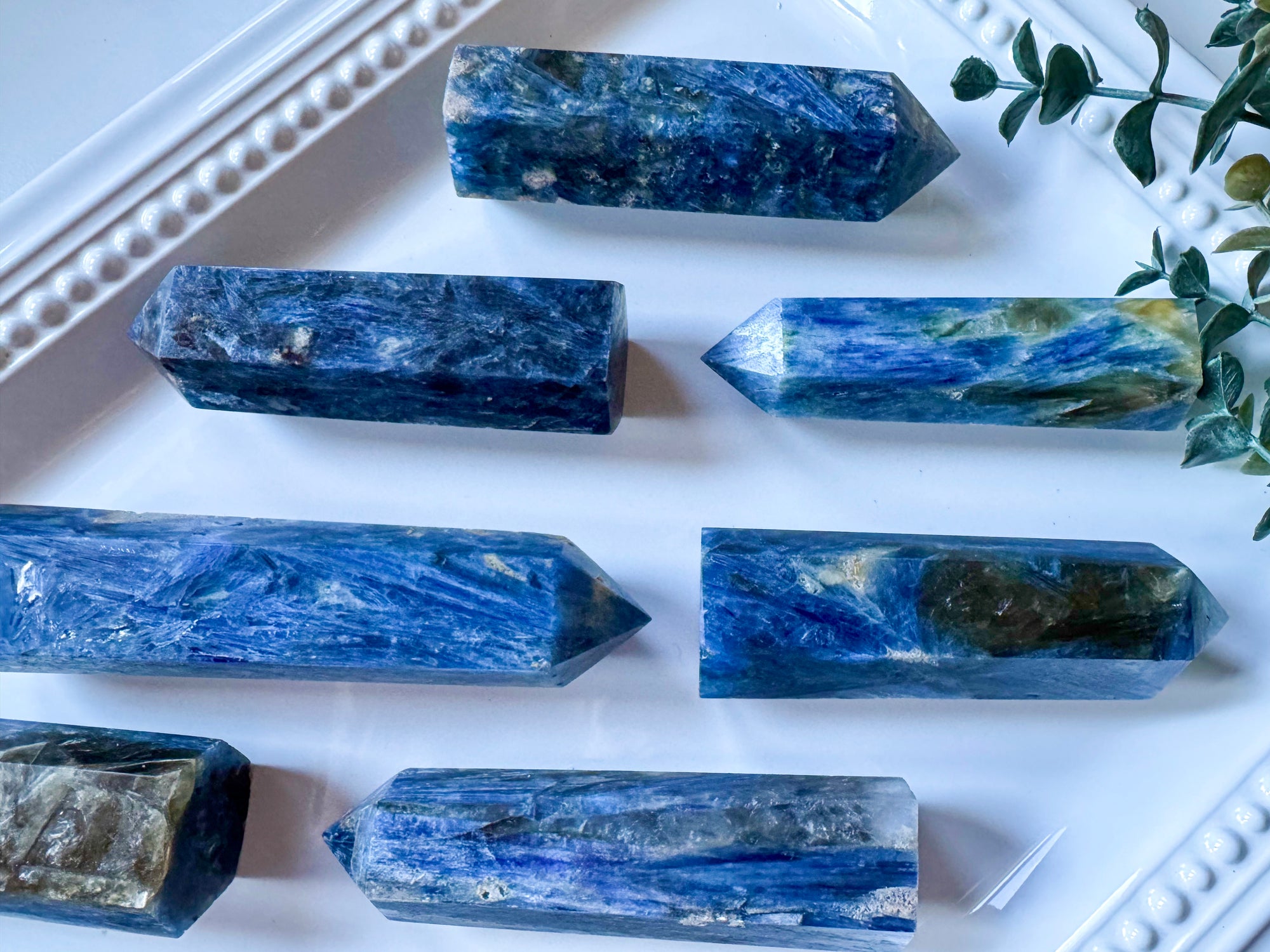 Blue_Kyanite_Point_LG