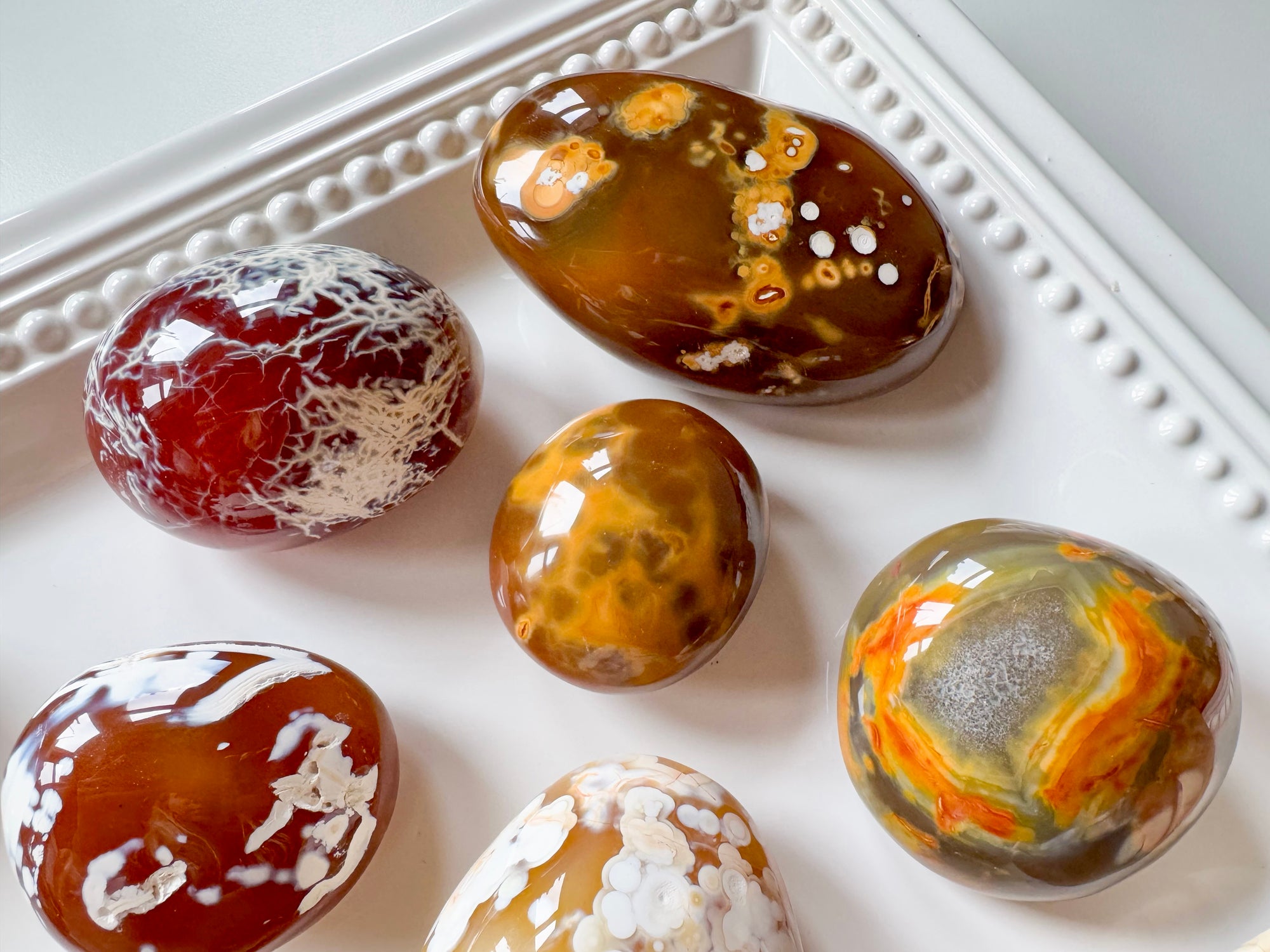 Carnelian Orca Agate Palm Stone