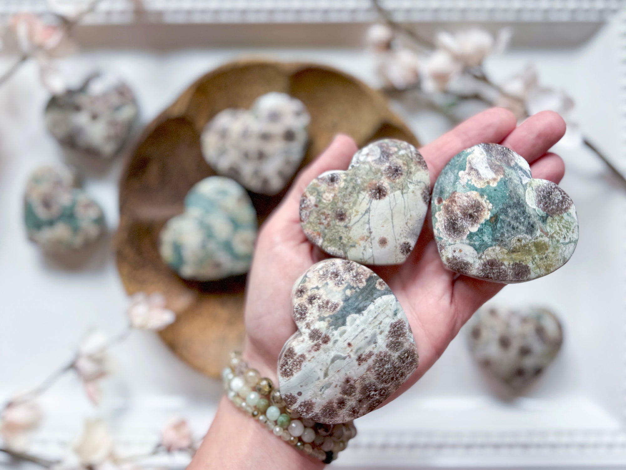 Green Cherry Blossom Agate Heart || Brazil