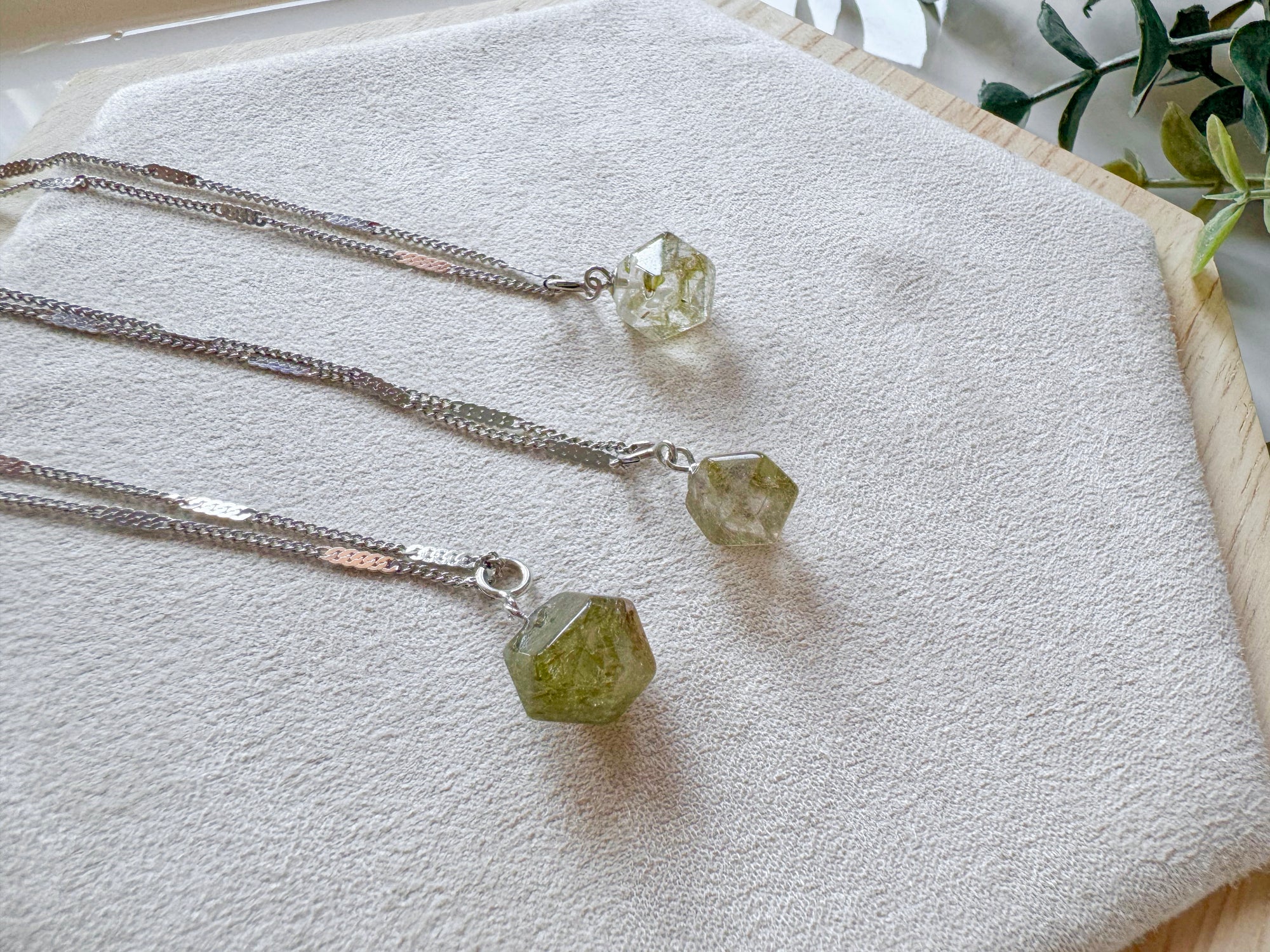 Green Tourmaline Faceted Quartz Pendant Necklace