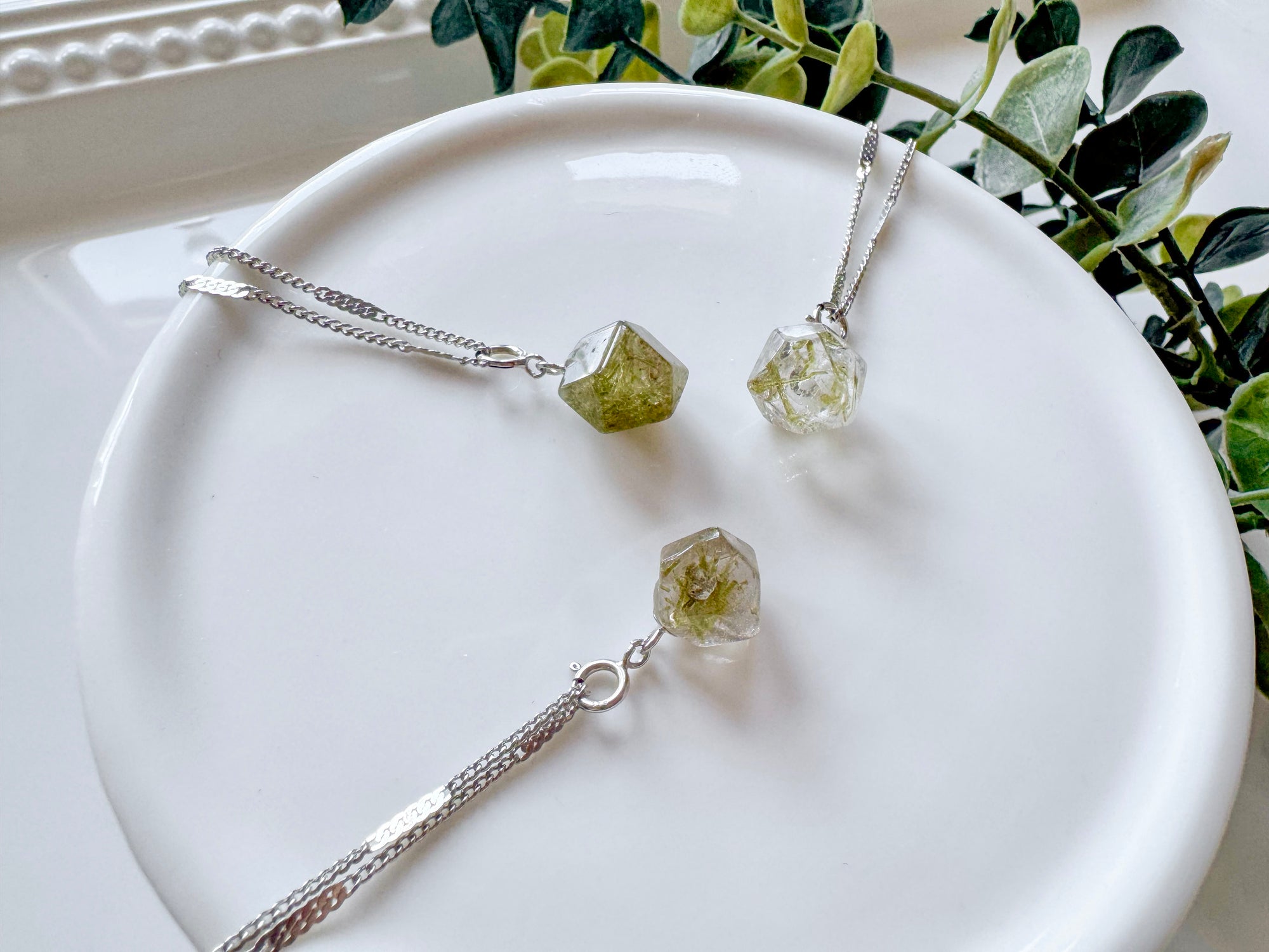 Green Tourmaline Faceted Quartz Pendant Necklace