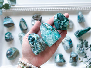 Chrysocolla with Druzy Quartz Free Form || Peru