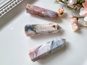 Pink Floating Flower Agate Point