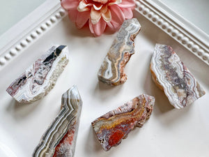 Raw & Polished Mexican Crazy Lace Agate Tower