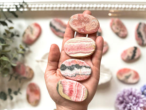 Rhodochrosite Flat Palm Stone || Argentina