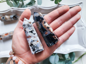 Black Flower Agate Tower