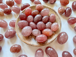 Strawberry Quartz Round Tumbled Stone