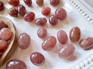 Strawberry Quartz Round Tumbled Stone