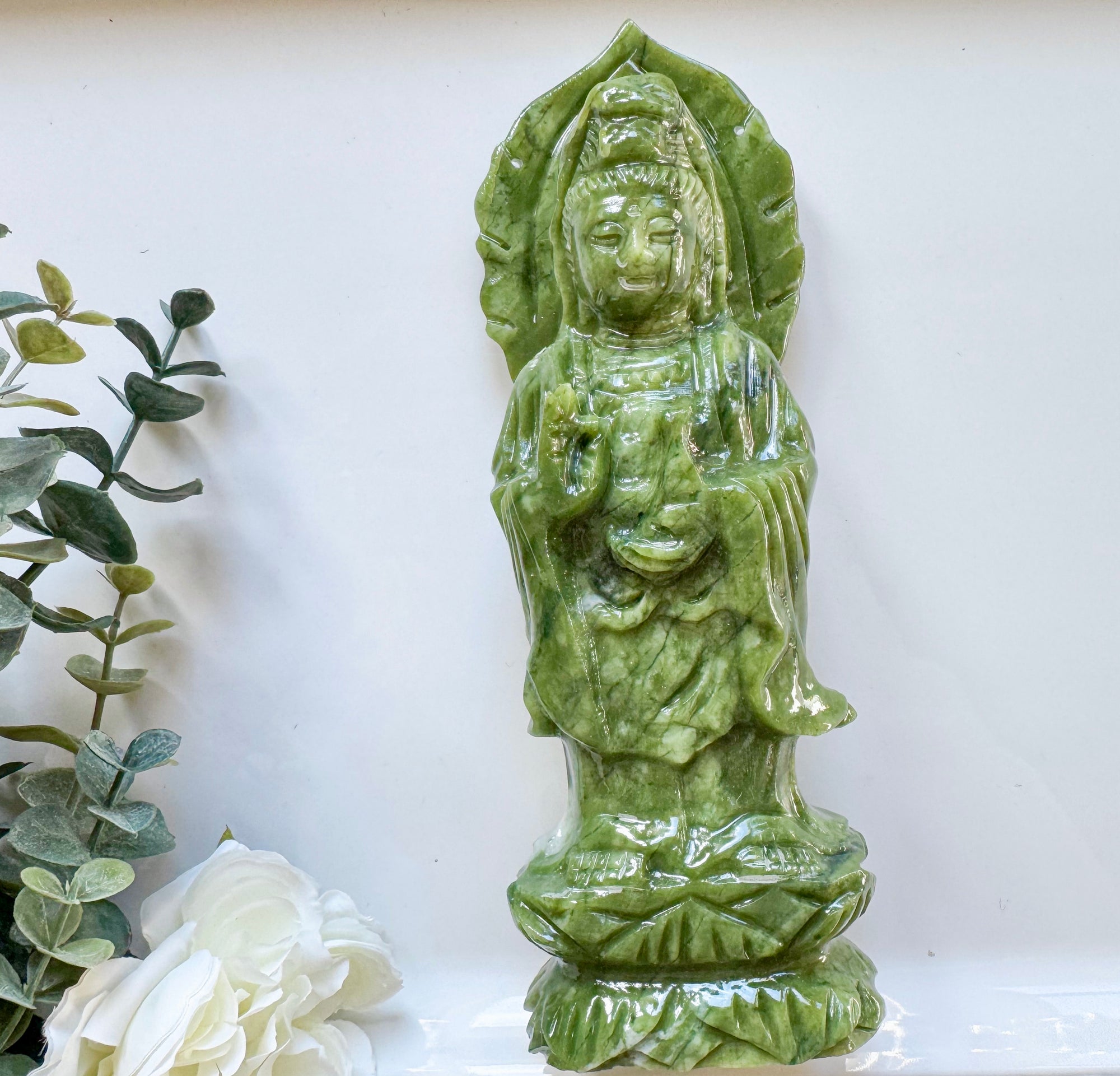 Xiuyan Jade Guanyin Carving