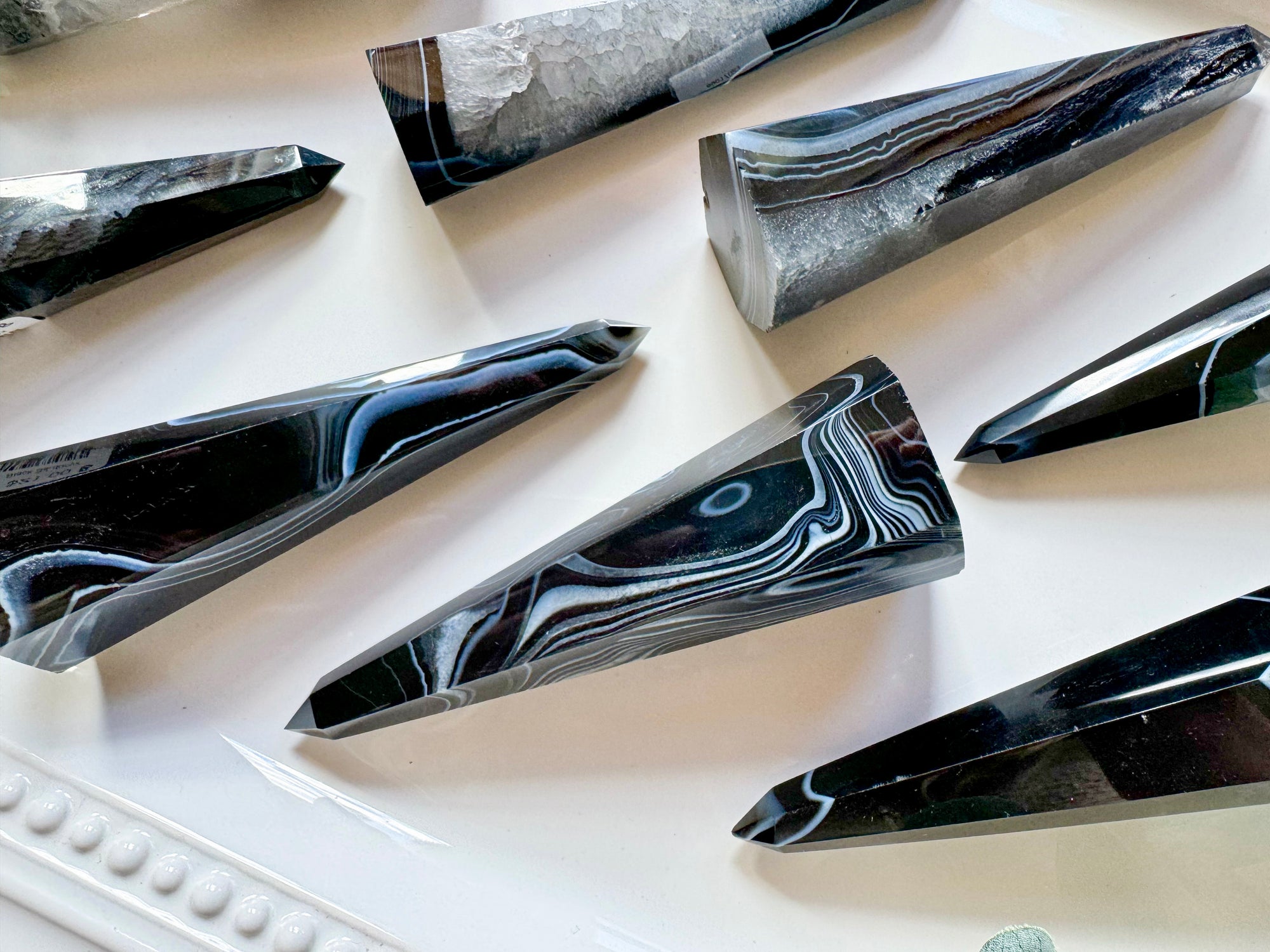 Black Sardonyx Tall Obelisk Point
