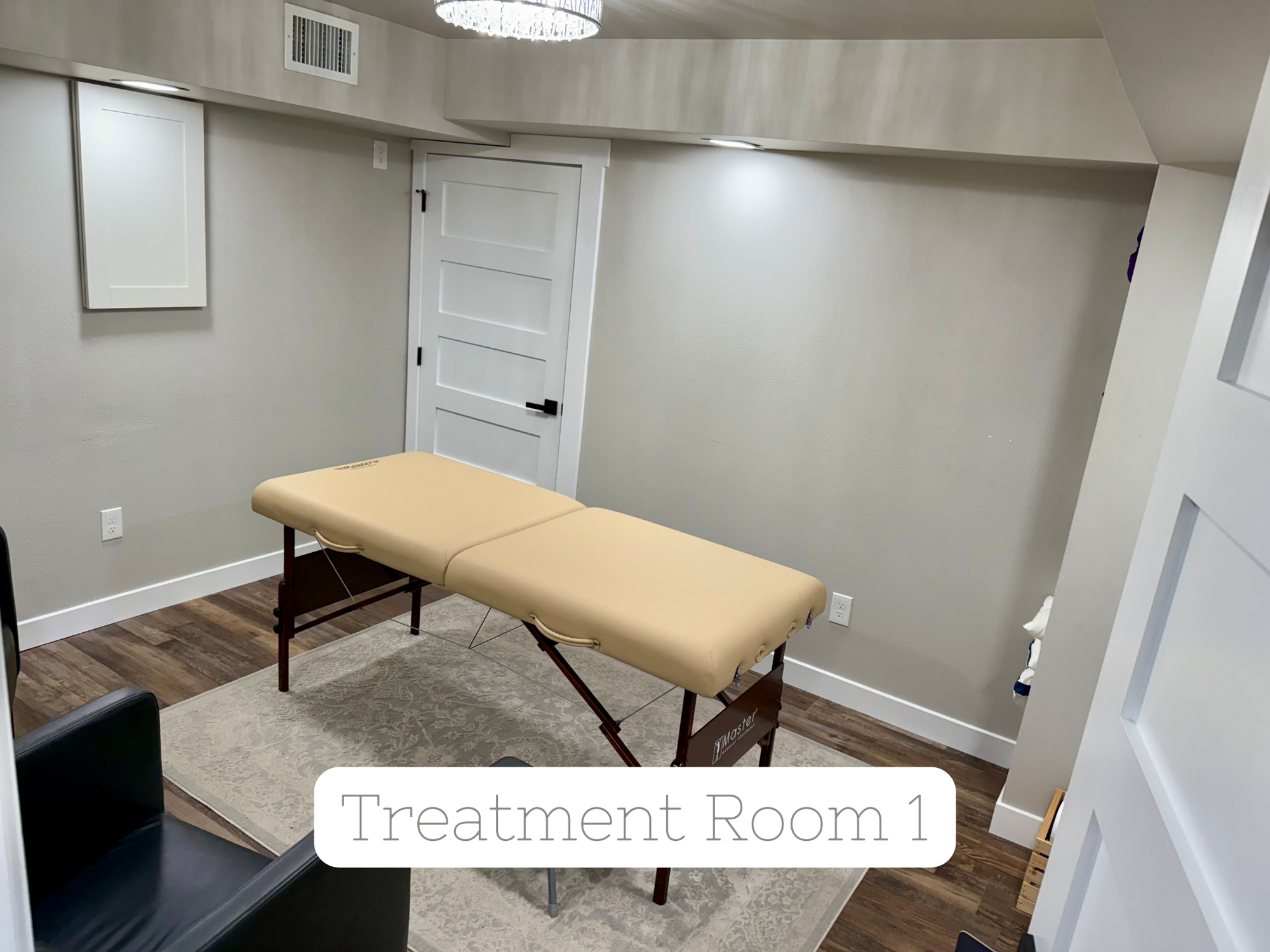 Weekday Treatment Room Rental