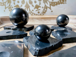 Shungite Sphere Holder