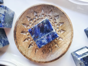 Sodalite Cube